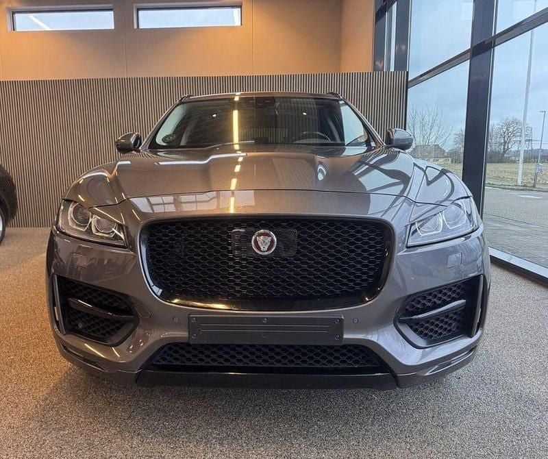 Gebraucht Jaguar F-Pace R-Sport 300 PS (220 kW) 2019 Grau SUV