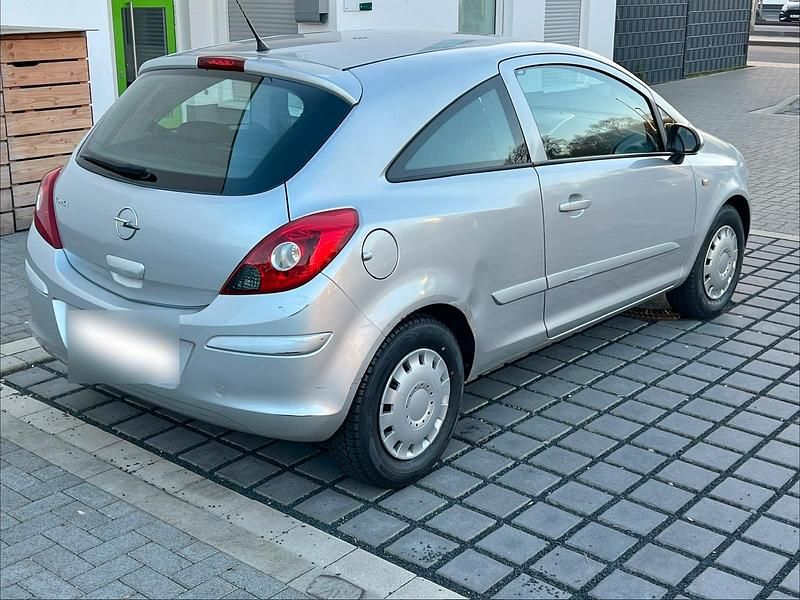 Gebraucht Opel Corsa 60 PS (44 kW) 2007 Silber Kleinwagen