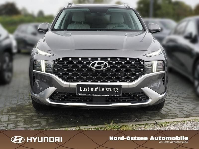 Gebraucht Hyundai Santa Fe Signature 201 PS (147 kW) 2021 Magnetic force / met SUV