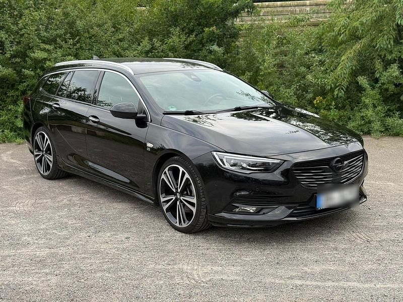 Schwarz Gebraucht 2018 Opel Insignia Kombi | 22.000 € - Bild 1/4