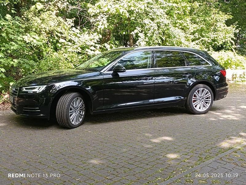Gebraucht Audi A4 Sport 190 PS (139 kW) 2017 Schwarz Kombi