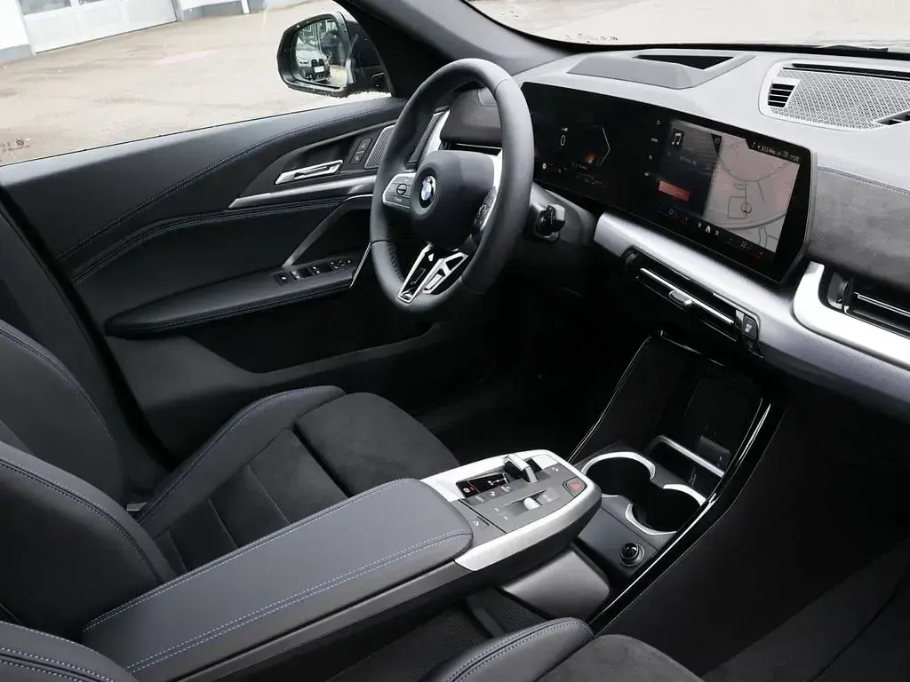Nuevo BMW X1 Performance 163 CV (119 kW) 2026 Negro SUV