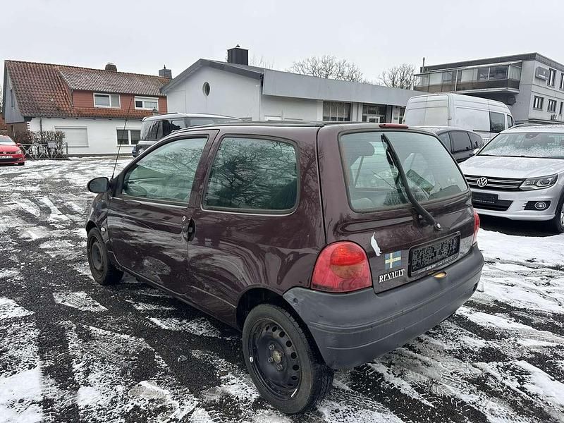 Gebraucht Renault Twingo Authentique 58 PS (42 kW) 2003 Rot "syrah" Kleinwagen