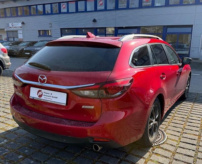 Gebraucht Mazda 6 Exclusive-Line 150 PS (110 kW) 2016 Soul red Kombi