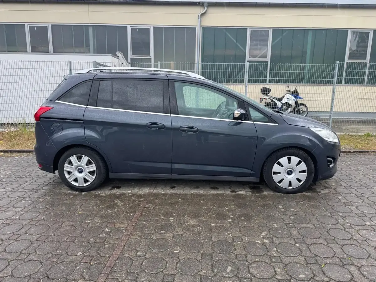 Gebraucht Ford C-MAX 140 PS (102 kW) 2011 Grau Van / Kleinbus