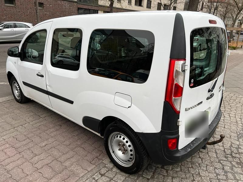 Second-hand Renault Kangoo 2013 Alb Monovolum