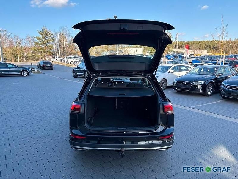 Gebraucht VW Golf Alltrack 200 PS (147 kW) 2022 Schwarz Kombi