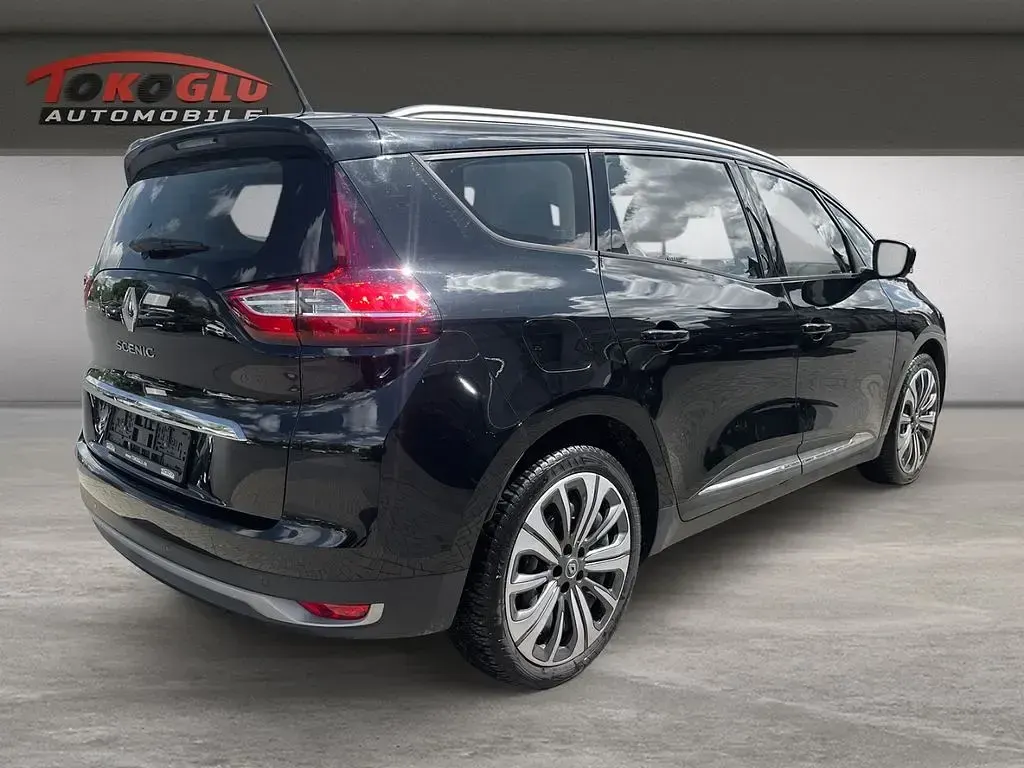 Usata Renault Scenic E-Tech Zen 116 CV (85 kW) 2021 Nero Monovolume