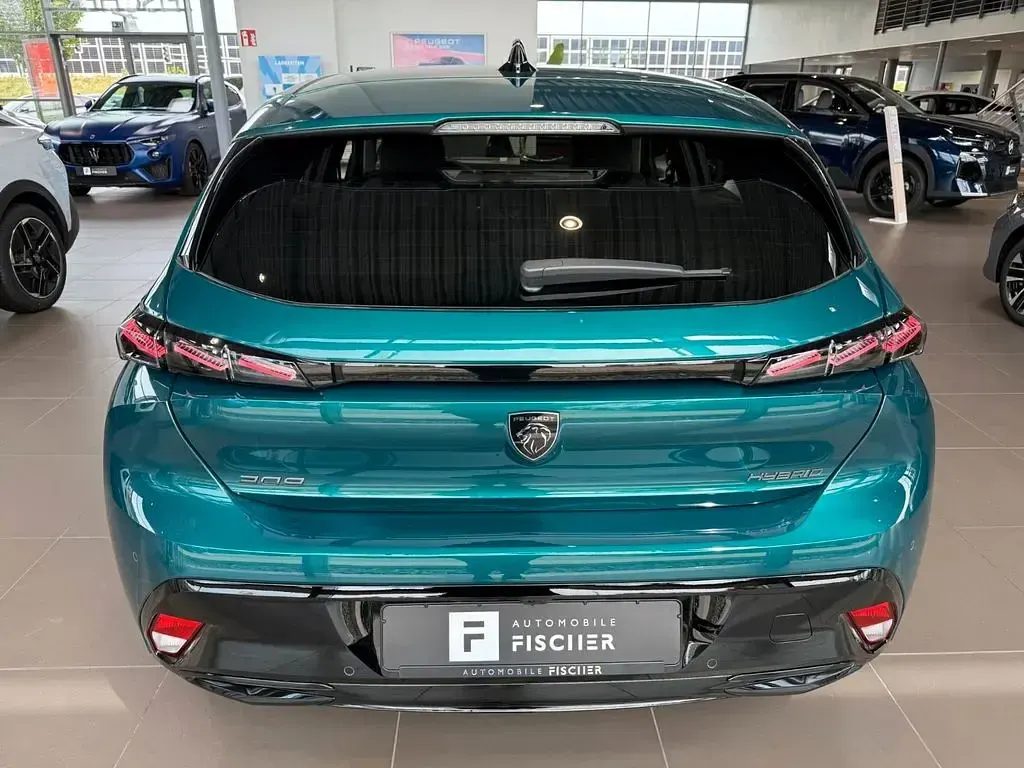 Neu Peugeot 308 Allure 136 PS (100 kW) 2026 Blau Limousine