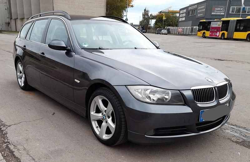 Grau Gebraucht 2006 BMW 325 Advantage Kombi | 4.200 € (Fairer Preis) - Bild 1/4