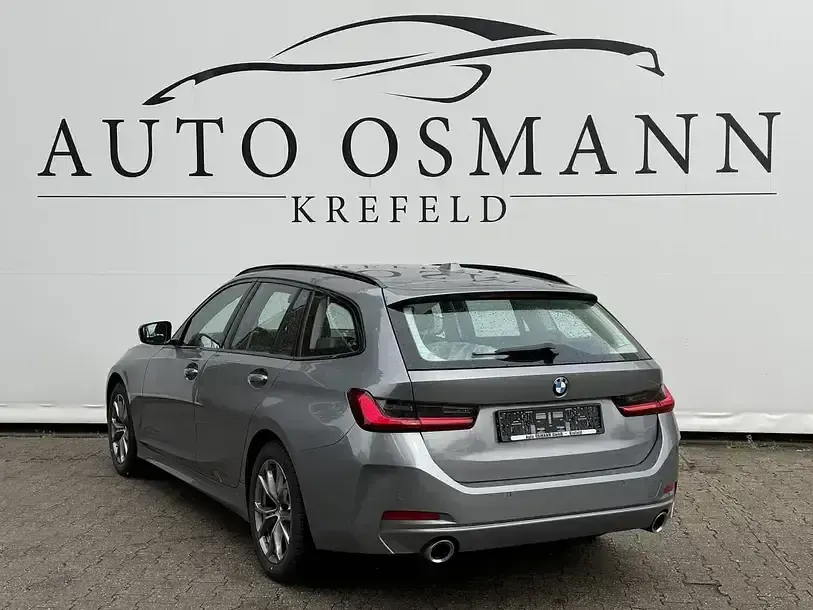 Gebraucht BMW 320 Shadowline 190 PS (139 kW) 2024 Skyscraper grau metallic Kombi