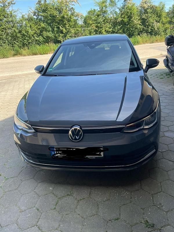 Grau Gebraucht 2021 VW Golf Limousine | 22.000 € (Fairer Preis) - Bild 1/4