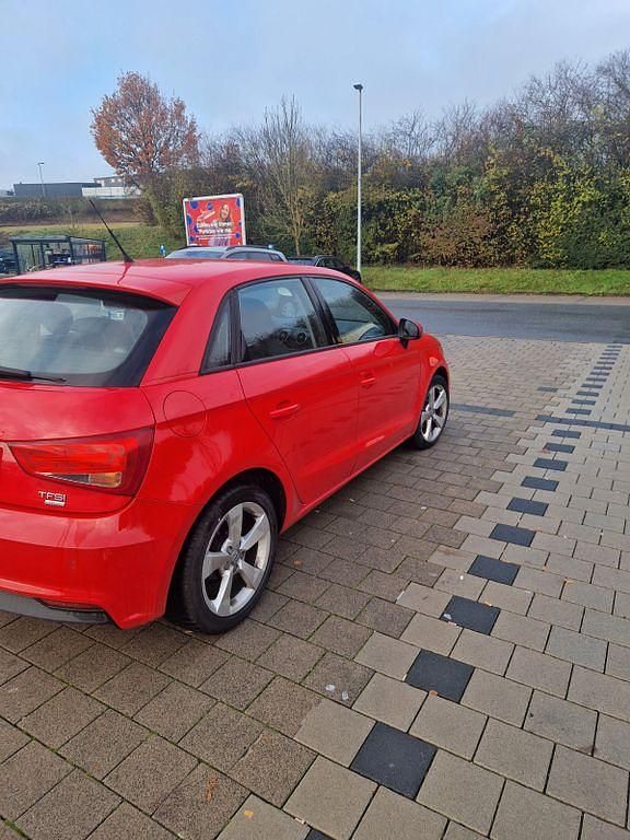 Gebraucht Audi A1 Sportback Design 82 PS (60 kW) 2018 Rot Kleinwagen