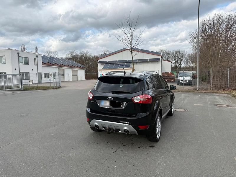 Gebraucht Ford Kuga Individual 163 PS (119 kW) 2012 Schwarz SUV