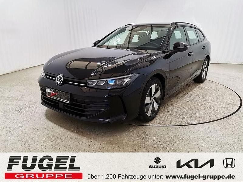 Gebraucht VW Passat 150 PS (110 kW) 2024 Grenadillschwarz metallic Kombi