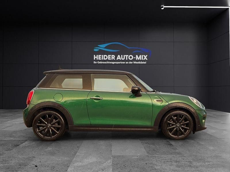 Gebraucht Mini Cooper Chili 136 PS (100 kW) 2020 Grün Kleinwagen