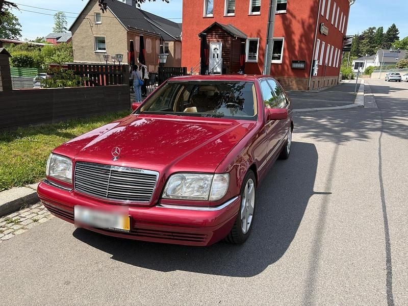 Rot Gebraucht 1995 Mercedes S280 Limousine | 7.000 € - Bild 1/4