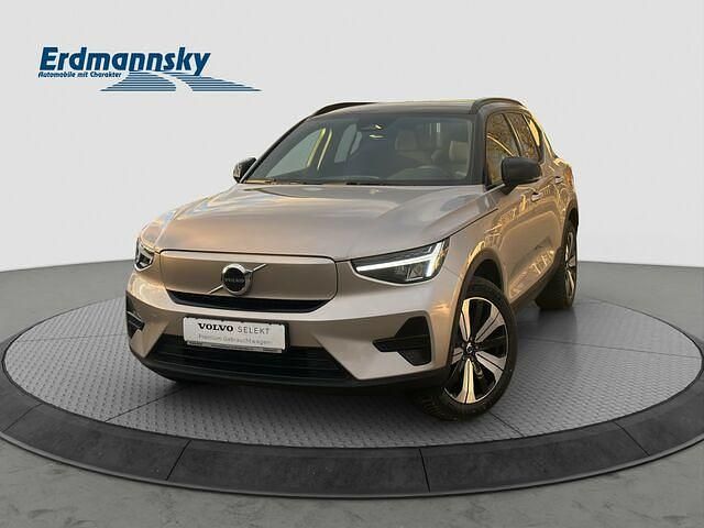 Bright dusk (beige) Gebraucht 2023 Volvo XC40 Core SUV | 32.740 € (Fairer Preis) - Bild 1/2
