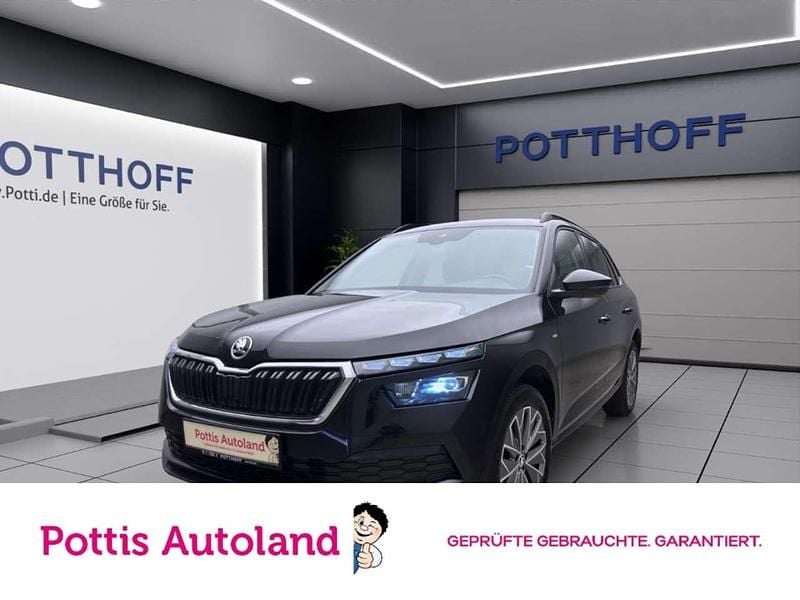 Schwarz Gebraucht 2021 Skoda Kamiq Clever SUV | 18.977 € (Guter Preis) - Bild 1/4