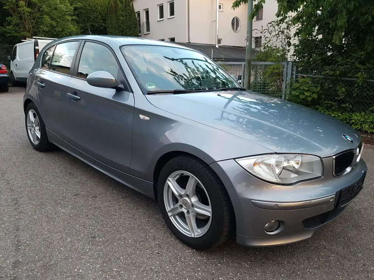 Gebraucht BMW 116 Advantage 116 PS (85 kW) 2005 Blau Kleinwagen