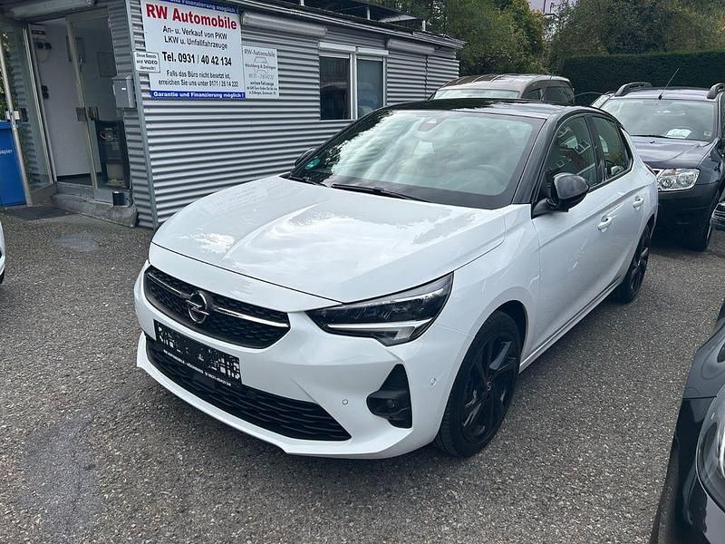 Weiß Gebraucht 2020 Opel Corsa GS Line Limousine | 10.990 € (Fairer Preis) - Bild 1/4