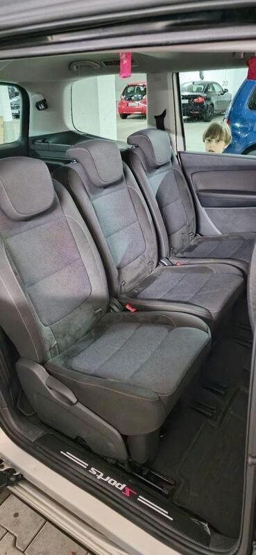Silber Gebraucht 2011 VW Sharan Van / Kleinbus | 11.900 € (Fairer Preis) - Bild 1/4