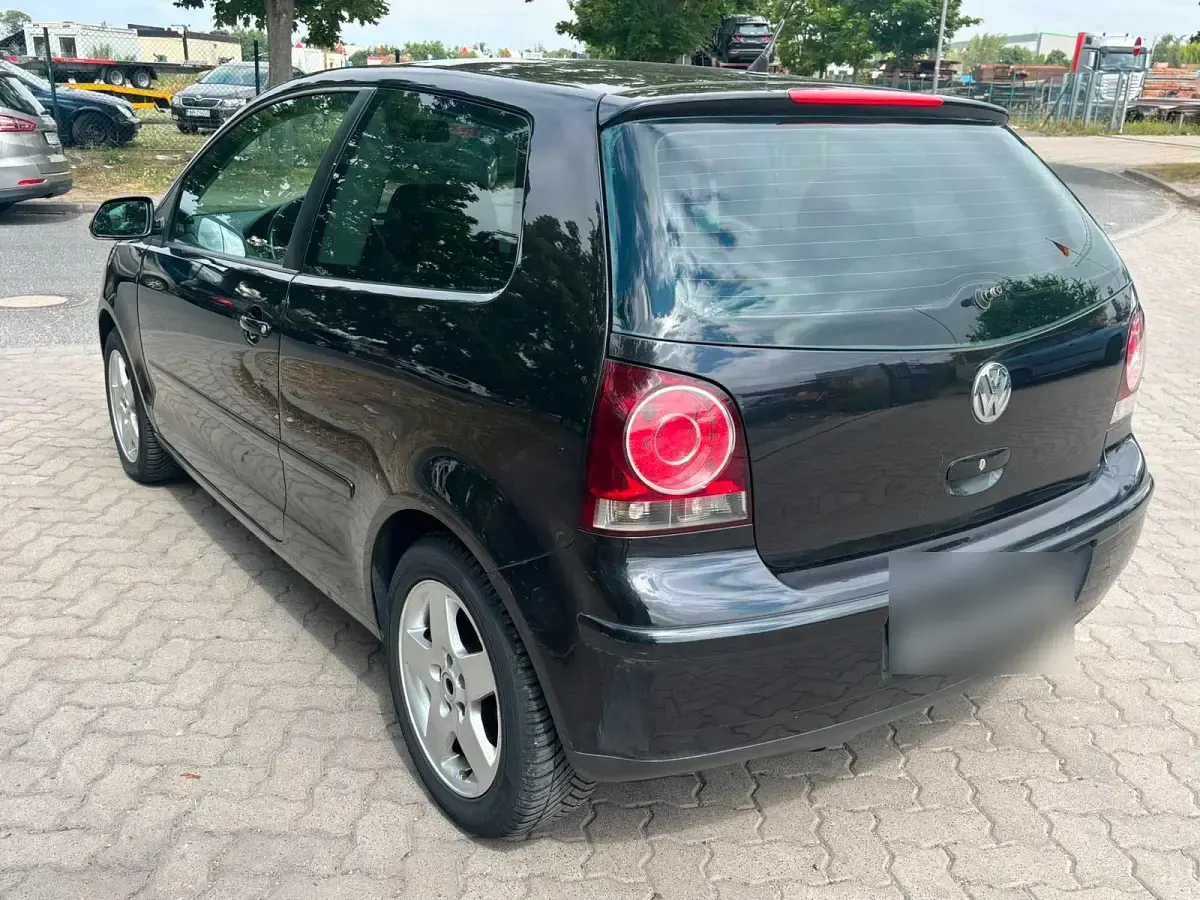 Gebraucht VW Polo 85 PS (62 kW) 2006 Weiß Kleinwagen