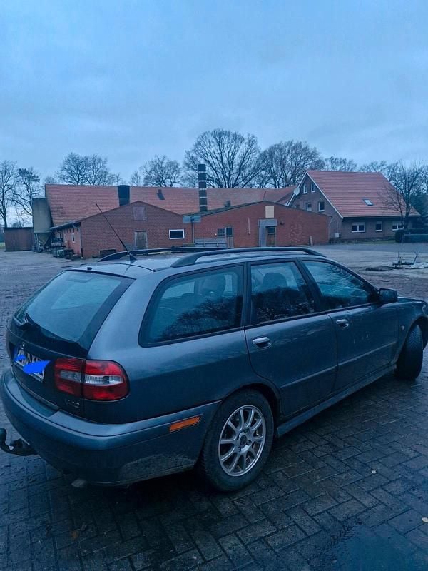 Gebraucht Volvo V40 100 PS (73 kW) 2003 Kombi