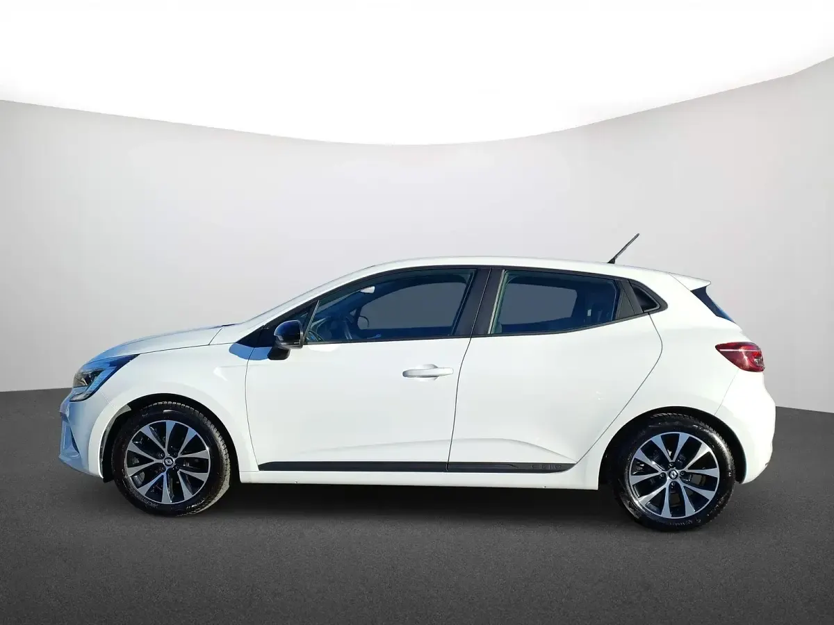 Gebraucht Renault Clio V Equilibre 67 PS (49 kW) 2022 Weiß Limousine