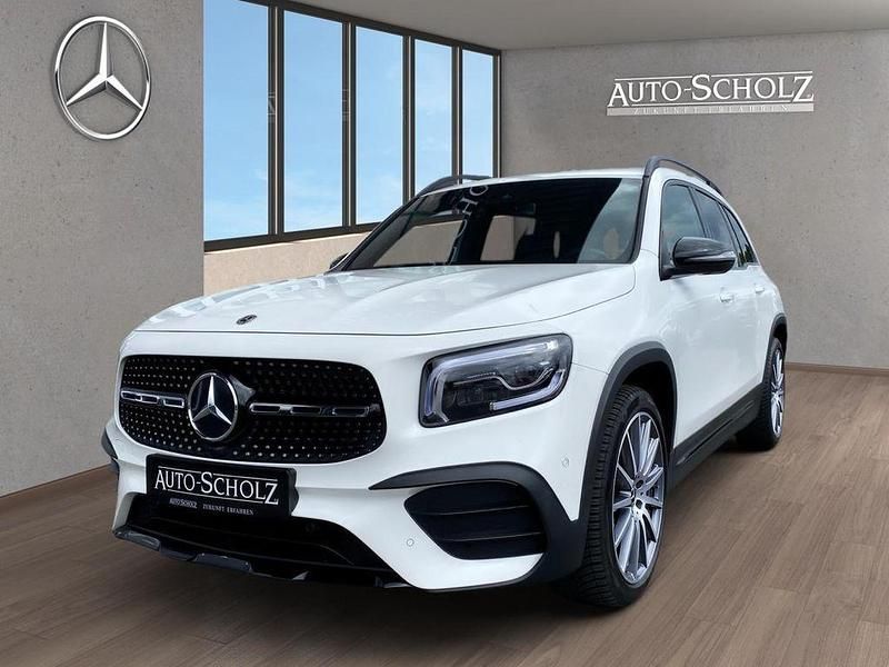 Weiß Gebraucht 2020 Mercedes GLB250 AMG SUV | 35.886 € (Etwas zu teuer) - Bild 1/4