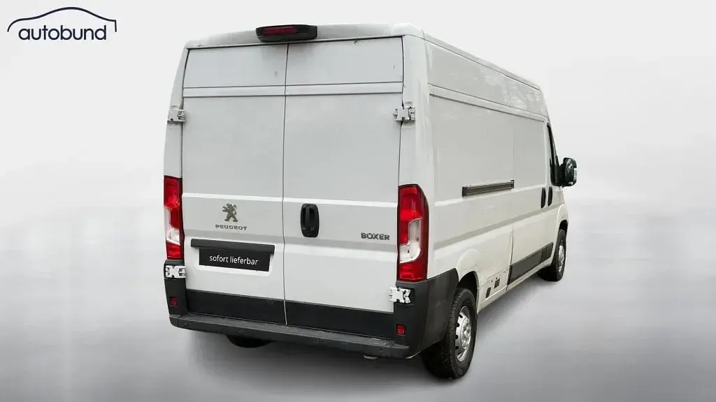 Gebraucht Peugeot Boxer 140 PS (102 kW) 2024 Weiß Van