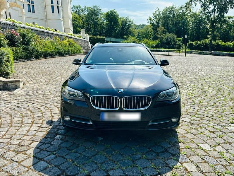 Gebraucht BMW 525 218 PS (160 kW) 2013 Schwarz Kombi