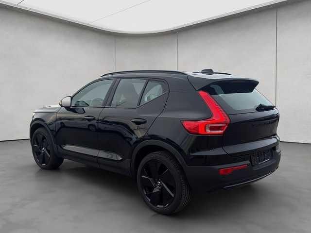 Gebraucht Volvo XC40 120 PS (88 kW) 2025 SUV