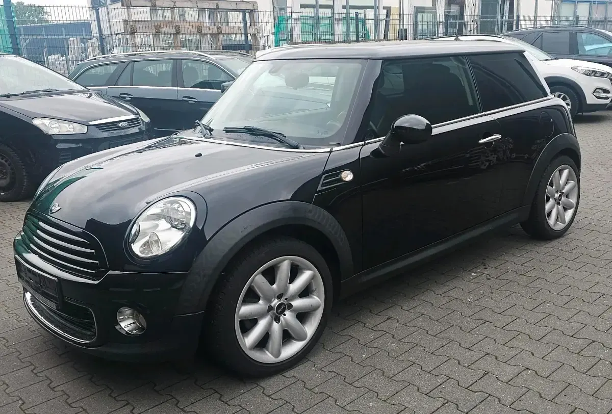Käytetty Mini Cooper Coupé 98 HP (72 kW) 2013 Musta Coupe - kaksiovinen