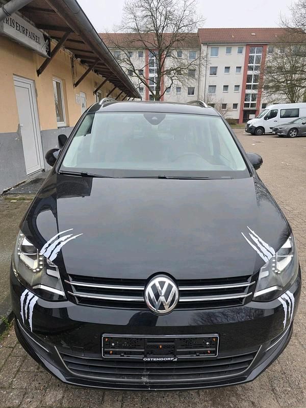 Gebraucht VW Sharan 150 PS (110 kW) 2016 Schwarz Van / Kleinbus