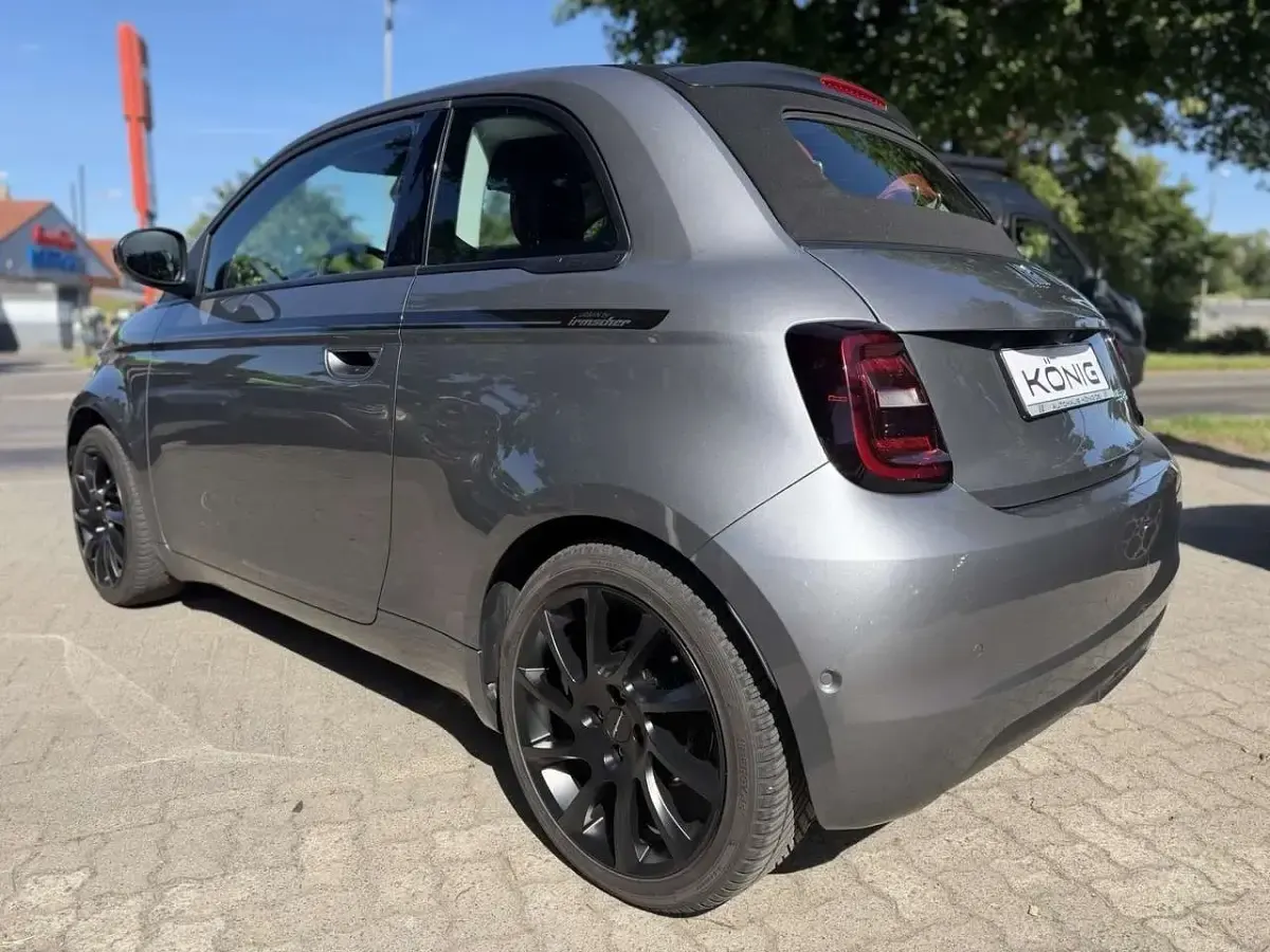 Gebraucht Fiat 500e Urban 86 kW (118 PS) 2023 Grau Cabrio