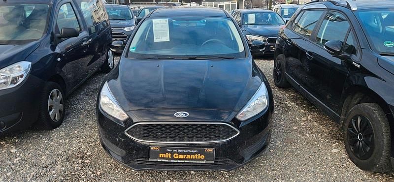 Usata Ford Focus 101 CV (74 kW) 2017 Nero Station wagon