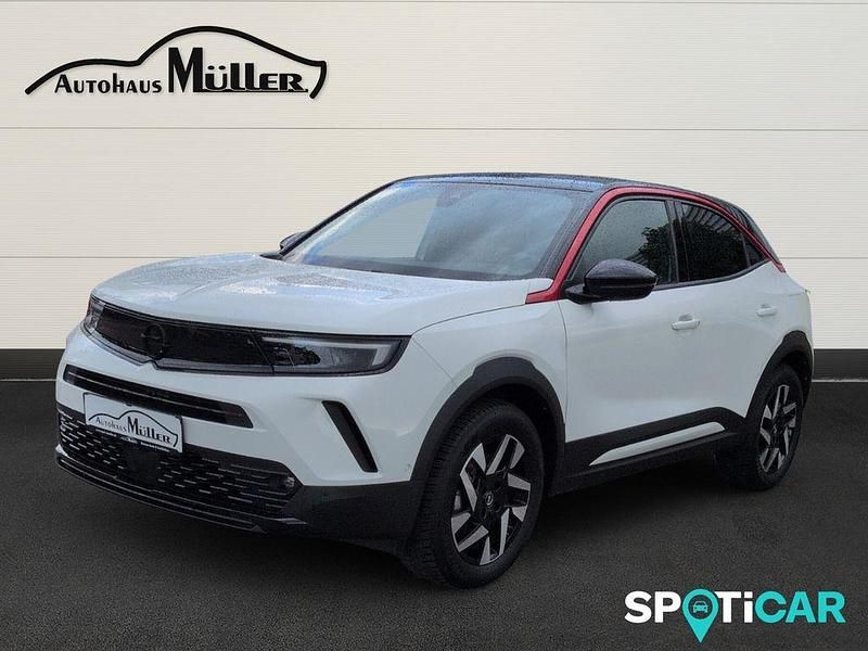 Jade weiss/arktis weiss Gebraucht 2022 Opel Mokka-e GS Line SUV | 18.345 € (Fairer Preis) - Bild 1/4