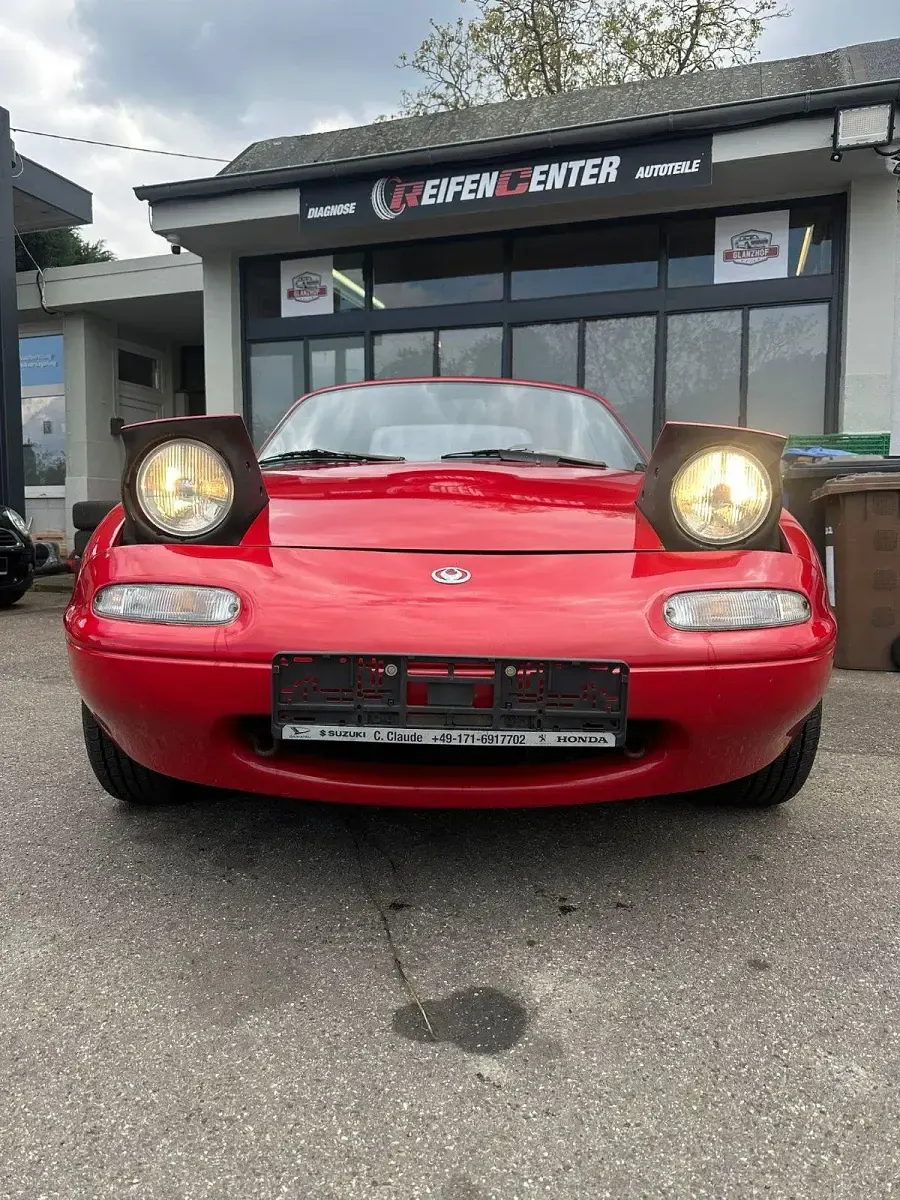 Usata Mazda MX5 131 CV (96 kW) 1996 Rosso Cabrio