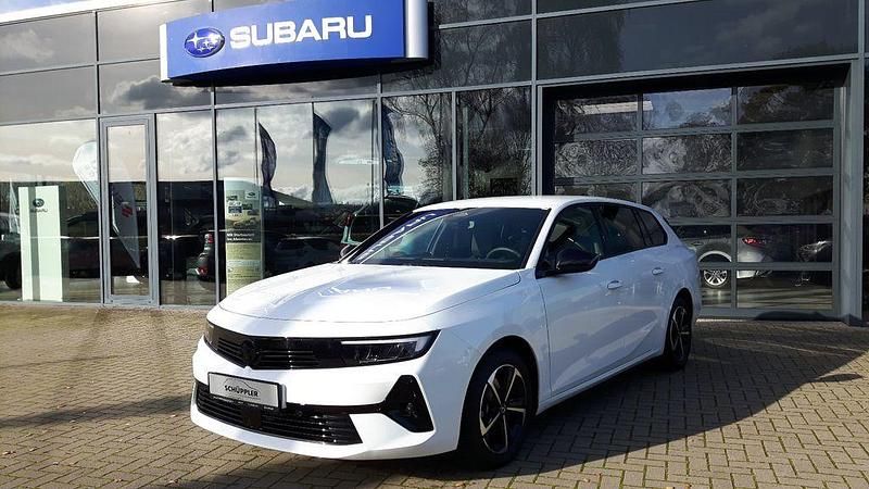 Neu Opel Astra 131 PS (96 kW) 2025 Banquise Kombi