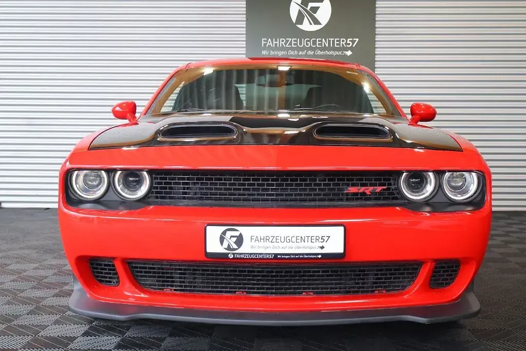 Gebraucht Dodge Challenger SXT 309 PS (227 kW) 2019 Go mango Coupé