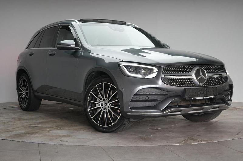Selenitgrey Gebraucht 2020 Mercedes GLC400d AMG SUV | 41.490 € (Guter Preis) - Bild 1/4