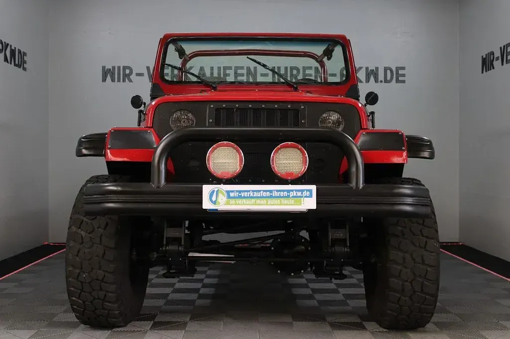 Gebraucht Jeep Wrangler 121 PS (88 kW) 1988 Rot SUV
