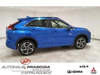 Gebraucht Mitsubishi Eclipse Cross Plus 188 PS (138 kW) 2024 Blau SUV