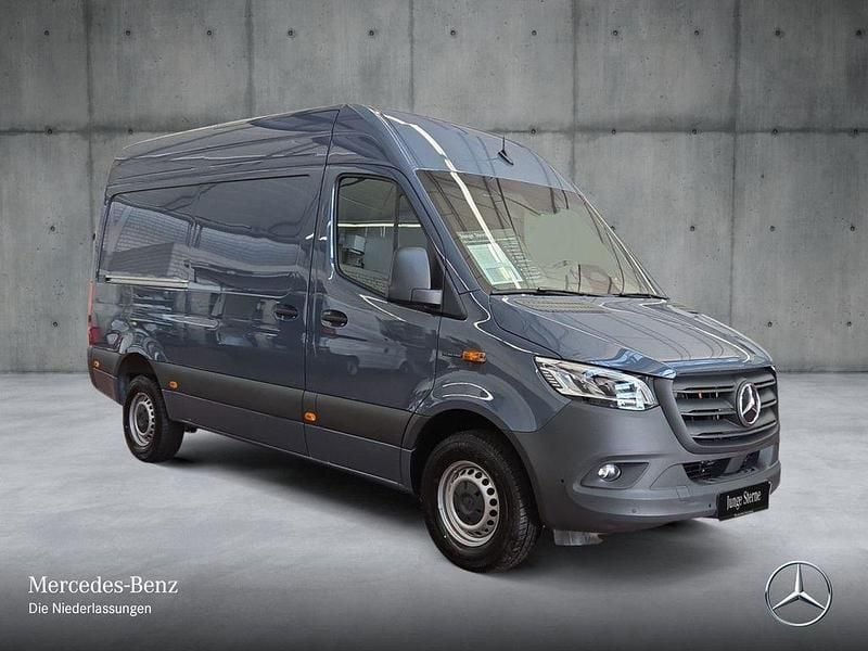 Neu Mercedes Sprinter 100 kW (136 PS) 2026 Grau Van