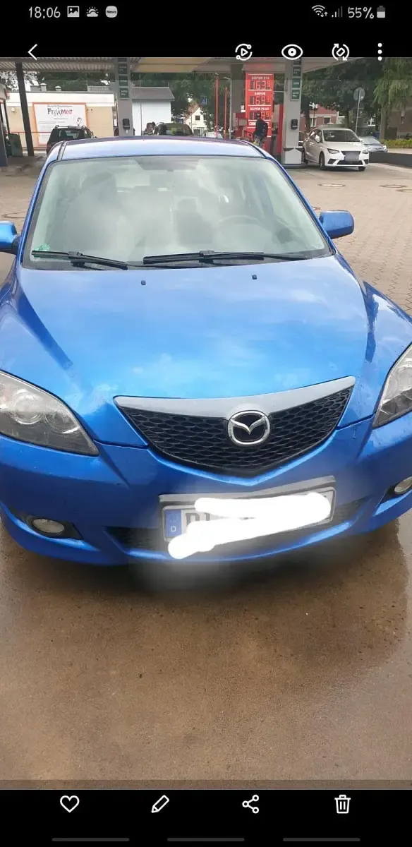 Używany Mazda 3 105 KM (77 kW) 2005 Niebieski Sedan/Limuzyna