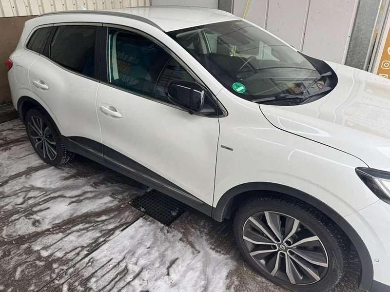 Weiß Gebraucht 2019 Renault Kadjar Bose Edition SUV | 14.250 € (Fairer Preis) - Bild 1/4
