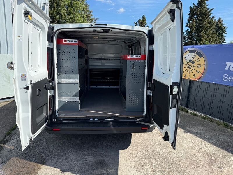 Weiß Gebraucht 2020 Renault Trafic Komfort Van | 22.500 € (Etwas zu teuer) - Bild 1/3