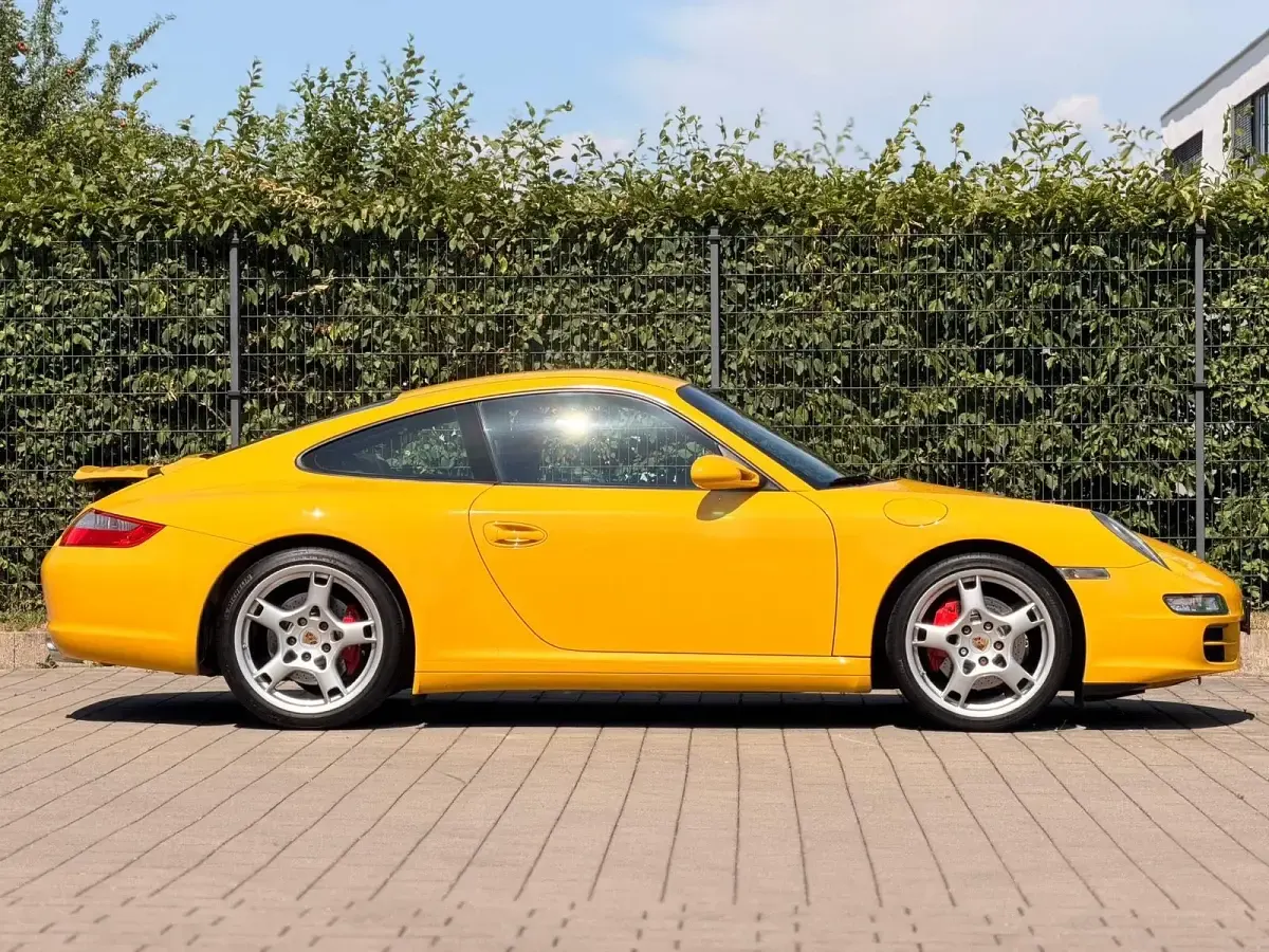 Gebraucht Porsche 911 Carrera 4S 355 PS (261 kW) 2006 Gelb Coupé