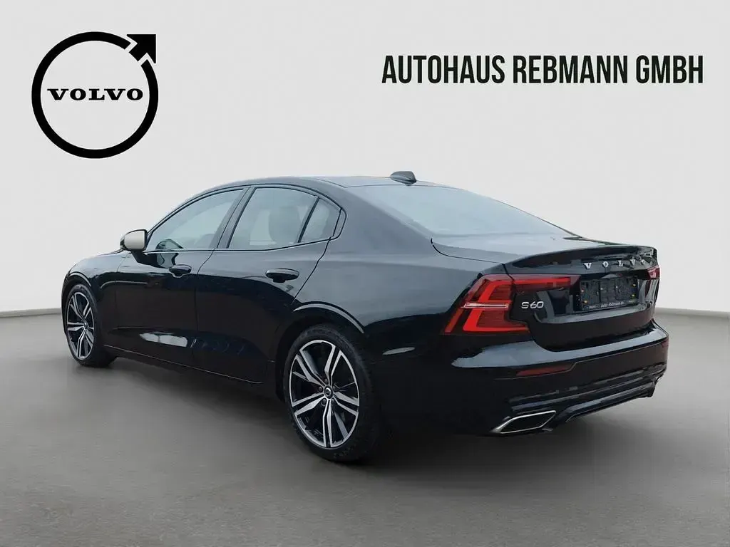 Gebraucht Volvo S60 R-Design 250 PS (183 kW) 2019 Schwarz Limousine